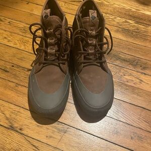 Men's Sperry shoes size 10